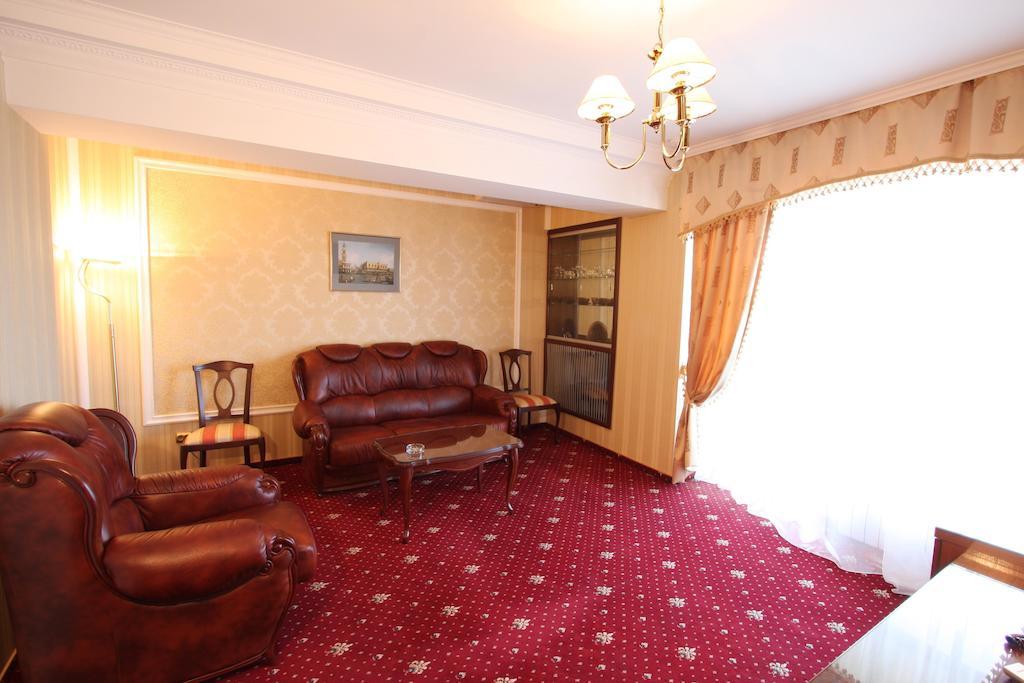 弗拉季高加索酒店 符拉迪克奥克兹 客房 照片